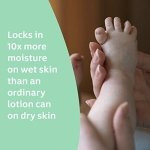 Johnson's Baby Oil Gel with Moisturizing Aloe Vera, Skin-Soothing Vitamin E and Mineral Oil, 591 ml - Image 12